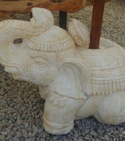 Schirmsockel Elefant (Zement)